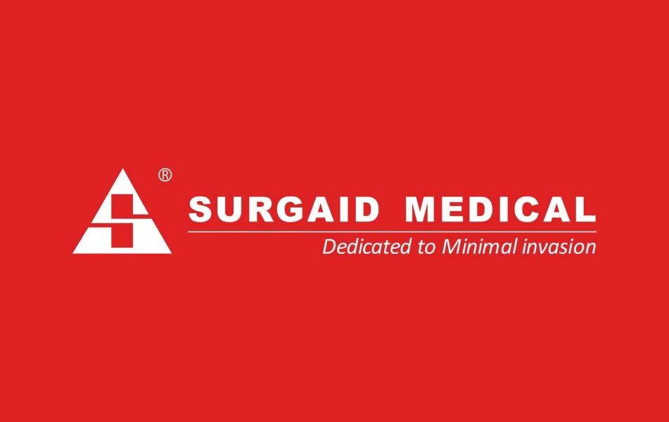 Perusahaan 1 Dengan enam anak perusahaannya, Double Medical menawarkan layanan, teknologi, dan perangkat di bidang trauma, tulang belakang, sendi, pengelolaan luka, dan bedah umum. SAC berfokus pada Pengelolaan Luka. World Surgery berfokus pada CMF; Surgaid didedikasikan untuk bedah umum, terutama untuk tindakan minimal invasif seperti trokar; dan Dental Material bergerak di bidang implan gigi.